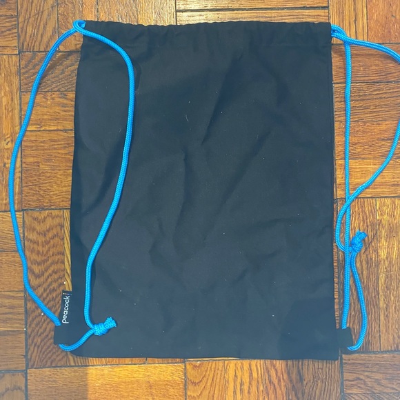 Peacock Drawstring Bag - Picture 4 of 6